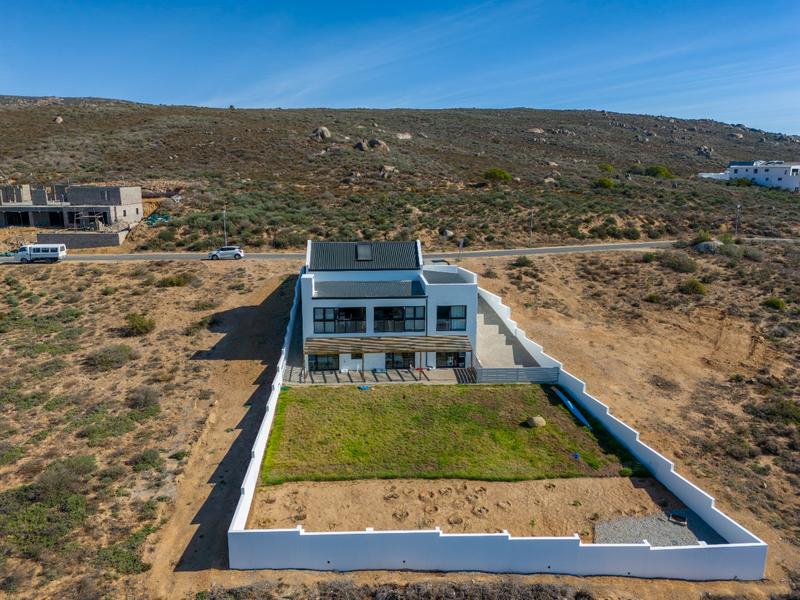 4 Bedroom Property for Sale in Sandy Point Western Cape